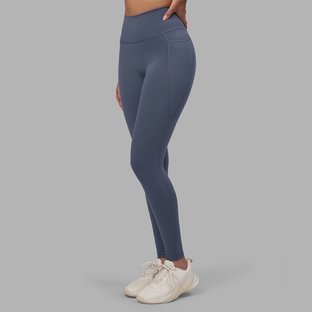LSKD Ultra-High Rise 7/8 Fusion Leggings in Nightshadow Blue